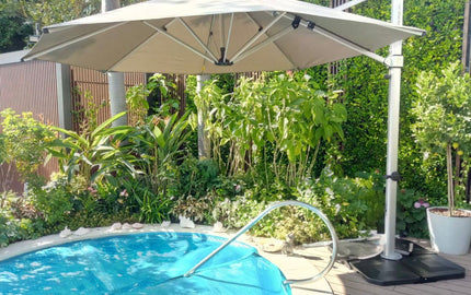How to Choose the Perfect Outdoor Parasol: Premium vs. Budget Options
