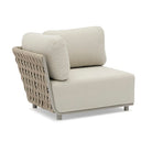 Outdoor sofa set with weather-resistant cushions | 户外沙发套装,配有耐候座垫 | 户外梳化套裝,配有耐候座墊