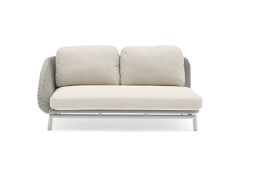 Outdoor sofa set with weather-resistant cushions | 户外沙发套装,配有耐候座垫 | 户外梳化套裝,配有耐候座墊