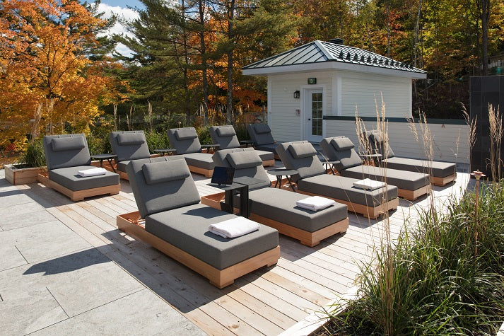Couture Jardin | Sky | Outdoor Chaise Lounge