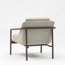 Outdoor sofa with weather-resistant cushions | 户外沙发,配有耐候座垫 | 户外梳化,配有耐候座墊
