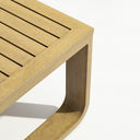 Outdoor sofa set with weather-resistant cushions | 户外沙发套装,配有耐候座垫 | 户外梳化套裝,配有耐候座墊