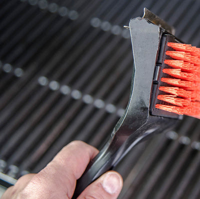 The Char-Broil® Cool-clean premium brush replacement