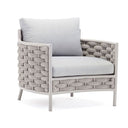 Outdoor sofa set with weather-resistant cushions | 户外沙发套装,配有耐候座垫 | 户外梳化套裝,配有耐候座墊