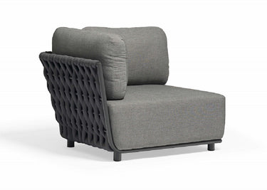 Outdoor sofa set with weather-resistant cushions | 户外沙发套装,配有耐候座垫 | 户外梳化套裝,配有耐候座墊