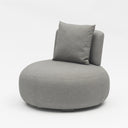 Outdoor sofa set with weather-resistant cushions | 户外沙发套装,配有耐候座垫 | 户外梳化套裝,配有耐候座墊