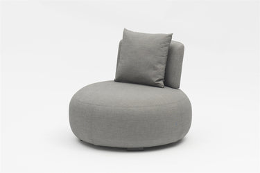 Outdoor sofa set with weather-resistant cushions | 户外沙发套装,配有耐候座垫 | 户外梳化套裝,配有耐候座墊