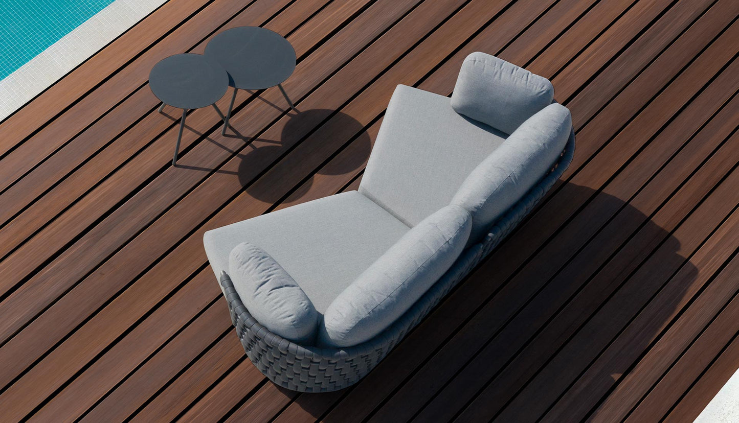 Couture Jardin | Hug | Outdoor Right Hand Curved Chair