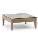 Outdoor sofa set with weather-resistant cushions | 户外沙发套装,配有耐候座垫 | 户外梳化套裝,配有耐候座墊