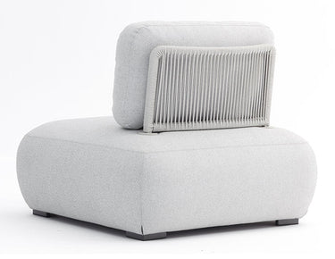 Outdoor sofa set with weather-resistant cushions | 户外沙发套装,配有耐候座垫 | 户外梳化套裝,配有耐候座墊