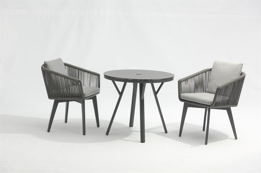 Couture Jardin | Yes | Outdoor Round Table with Diva Armchair Set