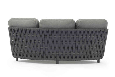 Outdoor sofa set with weather-resistant cushions | 户外沙发套装,配有耐候座垫 | 户外梳化套裝,配有耐候座墊
