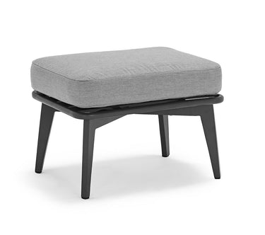 Outdoor sofa set with weather-resistant cushions | 户外沙发套装,配有耐候座垫 | 户外梳化套裝,配有耐候座墊