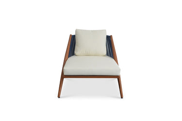 Outdoor sofa set with weather-resistant cushions | 户外沙发套装,配有耐候座垫 | 户外梳化套裝,配有耐候座墊