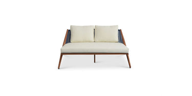 Outdoor sofa set with weather-resistant cushions | 户外沙发套装,配有耐候座垫 | 户外梳化套裝,配有耐候座墊