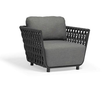 Outdoor sofa set with weather-resistant cushions | 户外沙发套装,配有耐候座垫 | 户外梳化套裝,配有耐候座墊