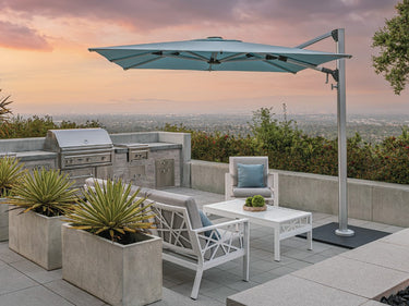 Stylish Shademaker outdoor sun parasol and umbrella for garden or patio, UV-resistant | 時尚戶外太陽傘及雨傘,適合花園或露台,防紫外線 | 时尚户外太阳伞及雨伞,适合花园或露台,防紫外线