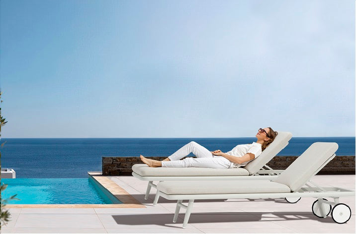 Couture Jardin | Scoop | Outdoor Chaise Lounge