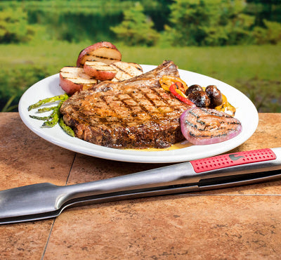 The Char-Broil® Comfort Grip Locking Tongs