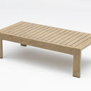 Outdoor sofa set with weather-resistant cushions | 户外沙发套装，配有耐候座垫 | 户外梳化套裝，配有耐候座墊