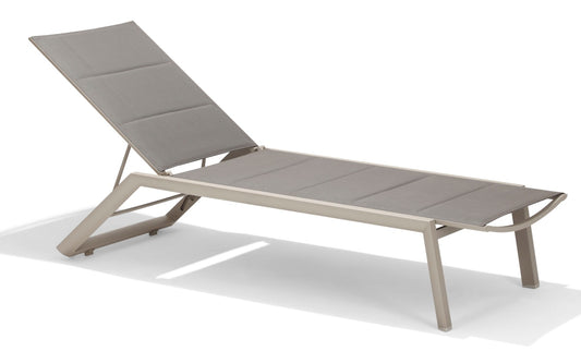Chic Outdoor Reclining Sun Lounger - Champagne