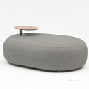 Outdoor sofa set with weather-resistant cushions | 户外沙发套装，配有耐候座垫 | 户外梳化套裝，配有耐候座墊