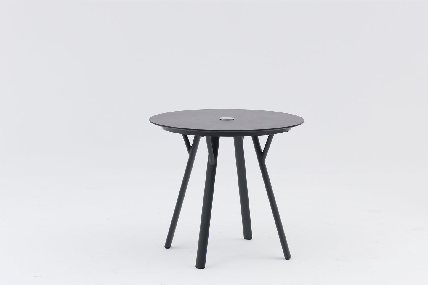 Couture Jardin | Yes | Outdoor Round Bistro Table