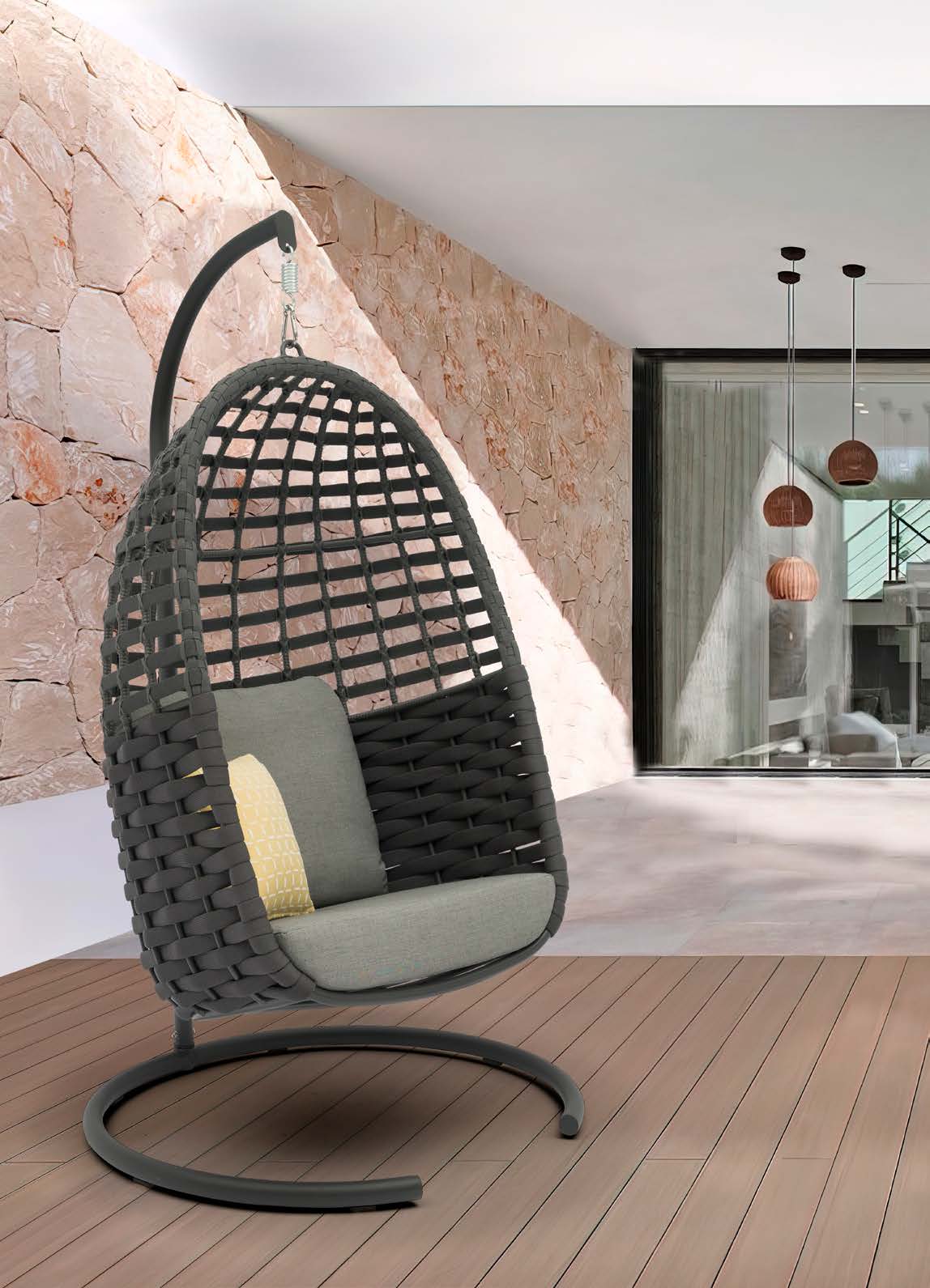 Couture Jardin | Hug | Outdoor Hanging Chair