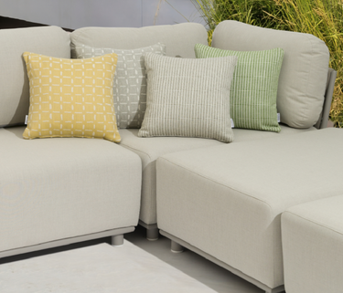 Couture Jardin | Accent Pieces | Outdoor Decorative Pillow