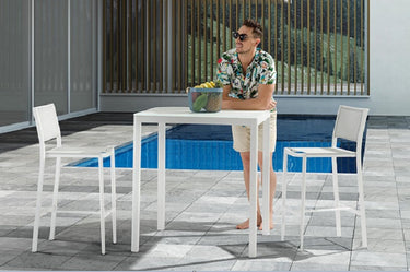 Couture Jardin | Ella | Outdoor Bar Table with Polo Bar Stool Set