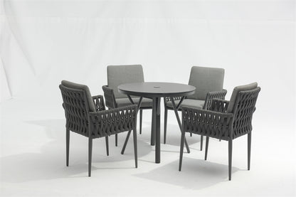 Couture Jardin | Yes | Outdoor Round Table with Hug Armchair Set
