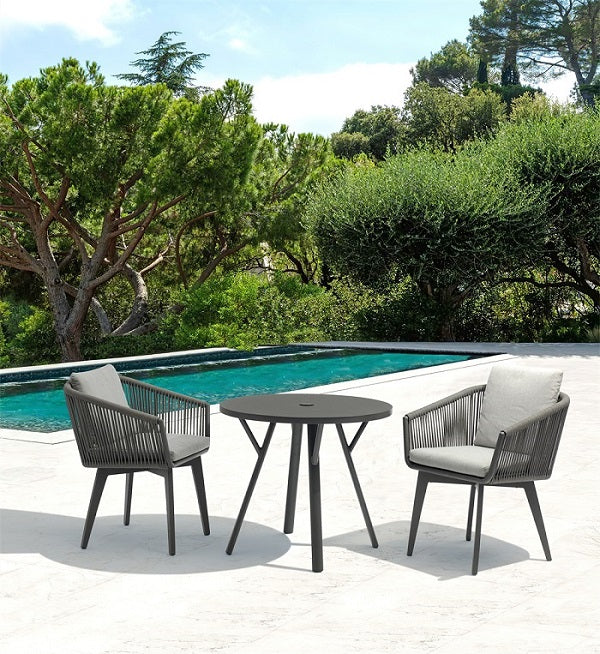 Yes Outdoor Round Table with Diva Armchair Set