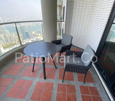 Couture Jardin | Yes | Outdoor Round Table with Hug Armchair Set