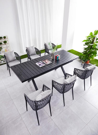Alfresco | Gina | Outdoor Extendable Table with Sean Armchair Set - Black