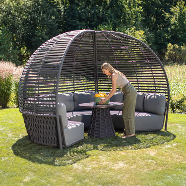 Couture Jardin | Hug | Outdoor Arc Sofa Set with Canopy - Anthracite Color
