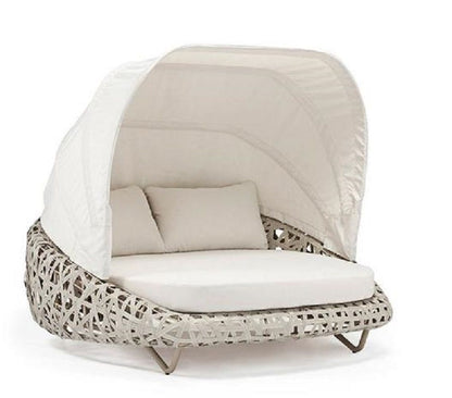 Curl Outdoor Double Daybed with canopy